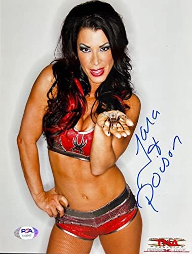 טרה - 'ויקטוריה TNA' WWE Diva השפעה חתמה על 8x10 צילום PSA AI55962 - תמונות כדורגל עם חתימה