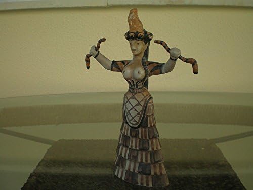 אלת הנחש האמנותית המינואית בעבודת יד - ארמון קנוסוס - דמות העתק