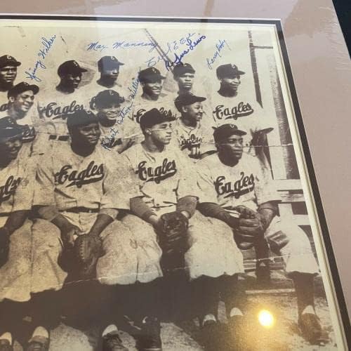 1946 קבוצת ליגת הכושים של ניוארק איגלס חתמה על תצלום גדול 18x24 לארי דובי JSA COA - תמונות MLB עם חתימה