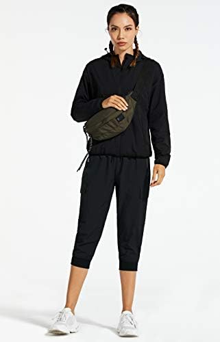 מכנסי מטען לנשים קפרי מכנסיים מטיילים על מכנסיים קצוצים קלים משקל קלים רצים יבש מהיר אימון אתלטי אימון