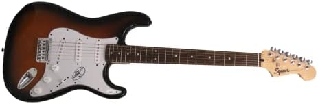 ברנדון טאז נידראואר חתם על חתימה בגודל מלא פנדר סטראטוקסטר גיטרה חשמלית עם ג 'יימס ספנס ג' יי. אס. איי אימות-היא