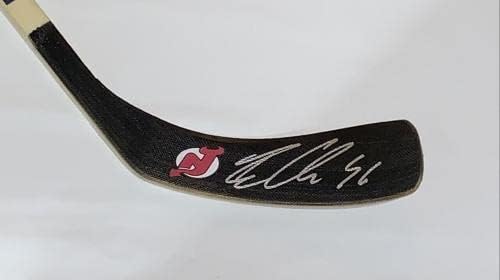 אריק האולה חתום הוקי מקל ניו ג'רזי שדים חתימה - מקלות NHL עם חתימה