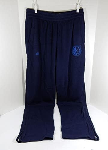 2012-13 משחק שרלוט בובקטס השתמש במכנסי חימום חיל הים 2xl DP46817 - משחק NBA בשימוש