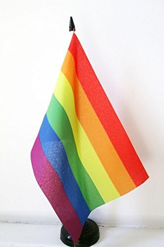 דגל AZ דגל קשת דגל שולחן 5 '' x 8 '' - דגל שולחן הגאווה של הומואים 21 x 14 סמ - מקל פלסטיק שחור ובסיס