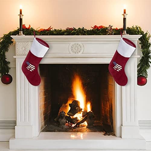 דגל אמריקאי דוב גרבי גרב לחג המולד עם אח קטיפה תלויים לעיצוב הבית של עץ חג המולד