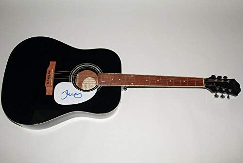 ג'ון קוגר מלנקאמפ חתם על חתימה גיבסון אפיפון גיטרה אקוסטית עם ג'יימס ספנס ג'סא מכתב האותנטיות