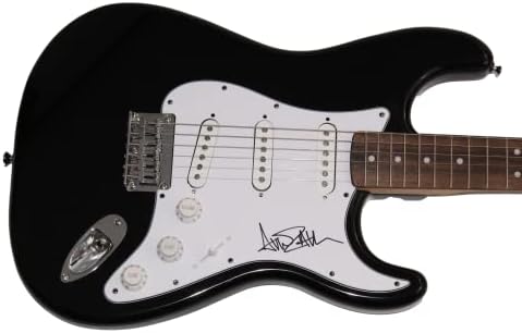אבריל לאבין חתמה על חתימה בגודל מלא פנדר שחור סטראטוקסטר גיטרה חשמלית ב / ג 'יימס ספנס מכתב אותנטיות ג' יי. אס.